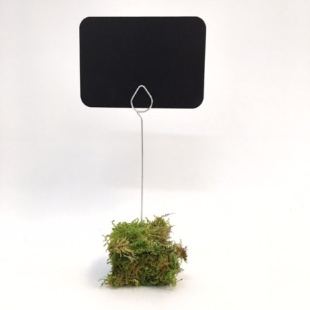 L'appui de la brochette métallique