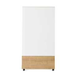 Descubre el nuevo mueble con pizarra a 2 caras con ruedas