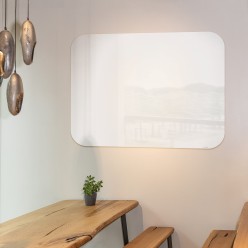 Elegante pizarra de cristal magnética con un diseño espectacular.